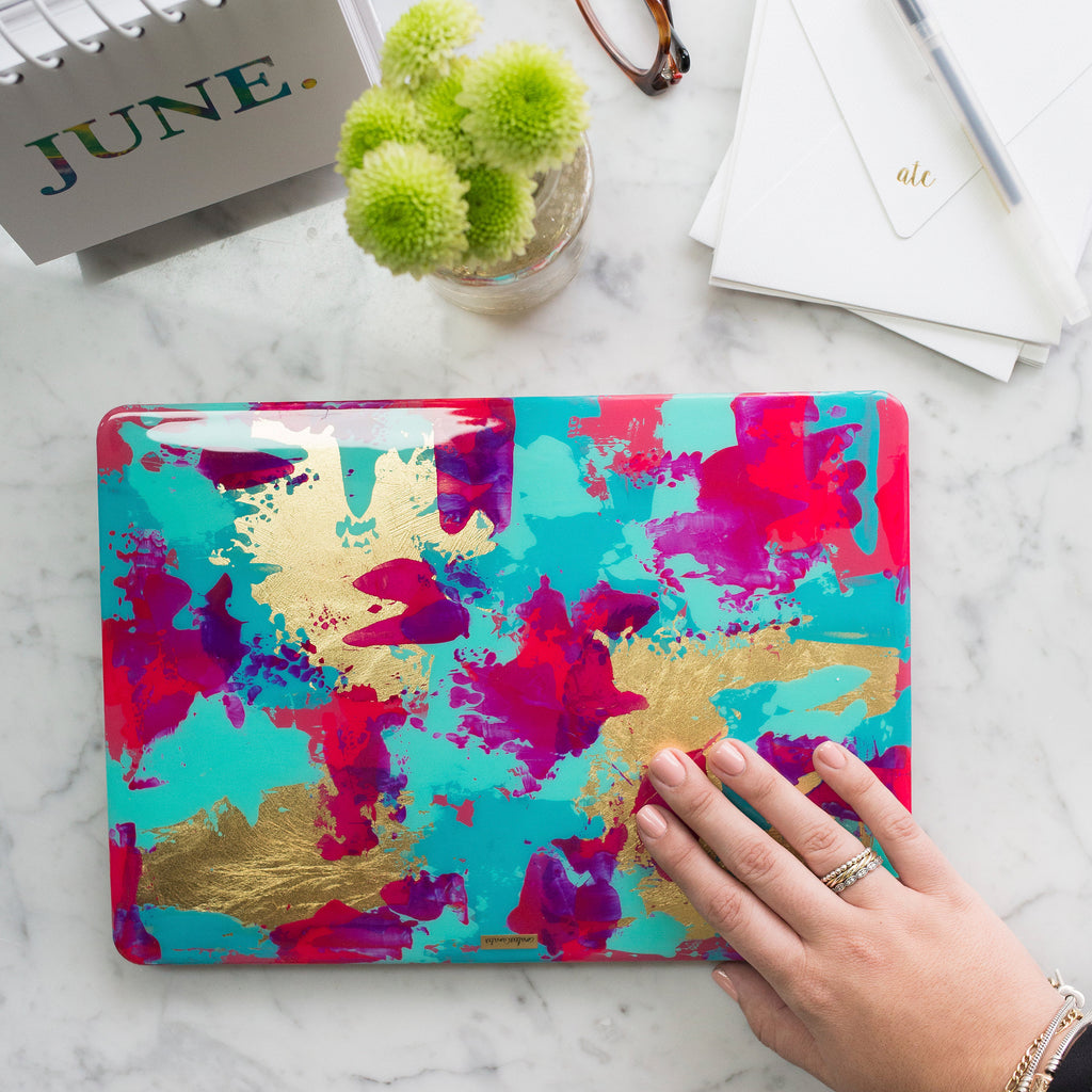 Pink Opal Macbook - Ana Tere Canales