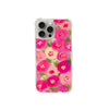 Funda para proteger iPhone, pintada a mano por Ana Tere Canales. Un diseño de flores rosadas elegante en tonos rosa suaves.