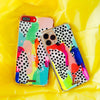 Fundas para iPhone Brainstorm pintadas a mano por Ana Tere Canales. Un diseño artístico abstracto inspirado en la creatividad y el flujo de ideas.