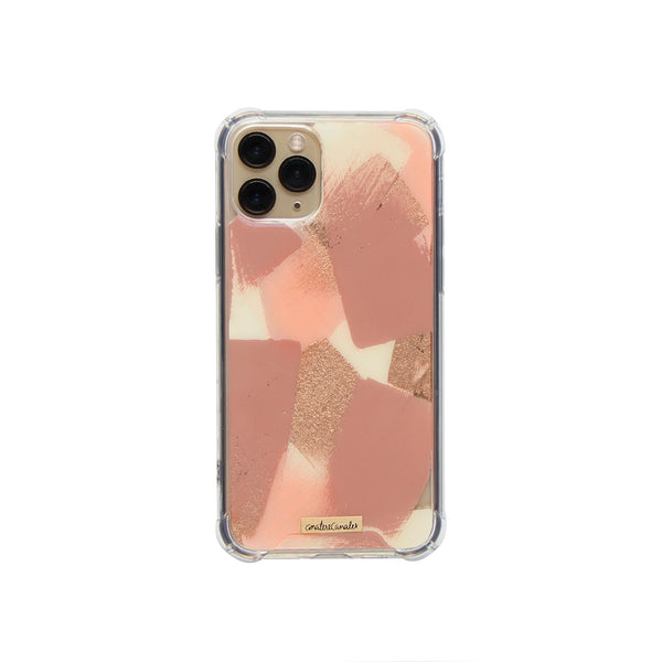 Funda para iPhone Cinnamon Signature Strokes con pinceladas artísticas en tonos cálidos inspiradas en crecimiento, viajes y libertad. Pintada por Ana Tere Canales.