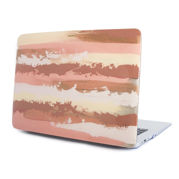 Funda para MacBook Cinnamon Swing pintada a mano por Ana Tere Canales. Un diseño artístico de pinceladas abstractas en tonos cinnamon.