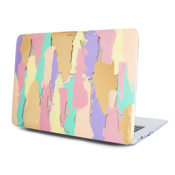 Funda para MacBook Golden Hour pintada a mano por Ana Tere Canales. Un diseño artístico en tonos dorados inspirado en la luz del atardecer.