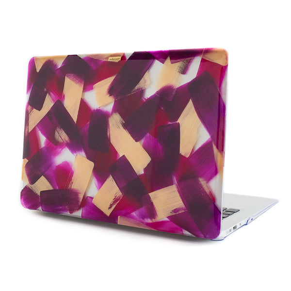 Funda para MacBook Merlot Signature Strokes con pinceladas artísticas en tonos vino y burgundy inspiradas en crecimiento y libertad. Pintada por Ana Tere Canales.