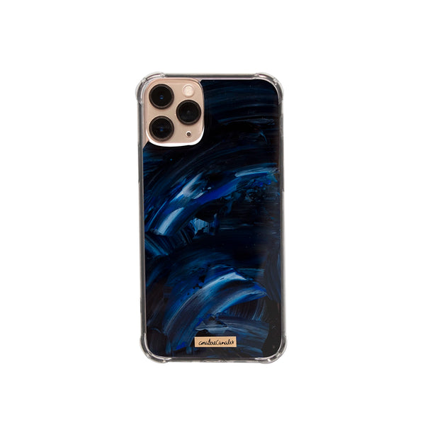 Funda para iPhone Pacífico pintada a mano por Ana Tere Canales. Un diseño artístico inspirado en el océano en tonos azules.